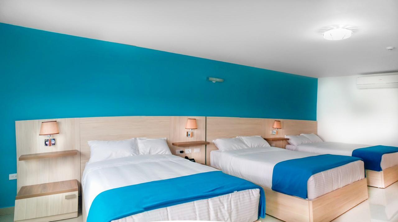 Hotel - Centro Comercial Punta Del Mar Salinas (Santa Elena) Pokoj fotografie