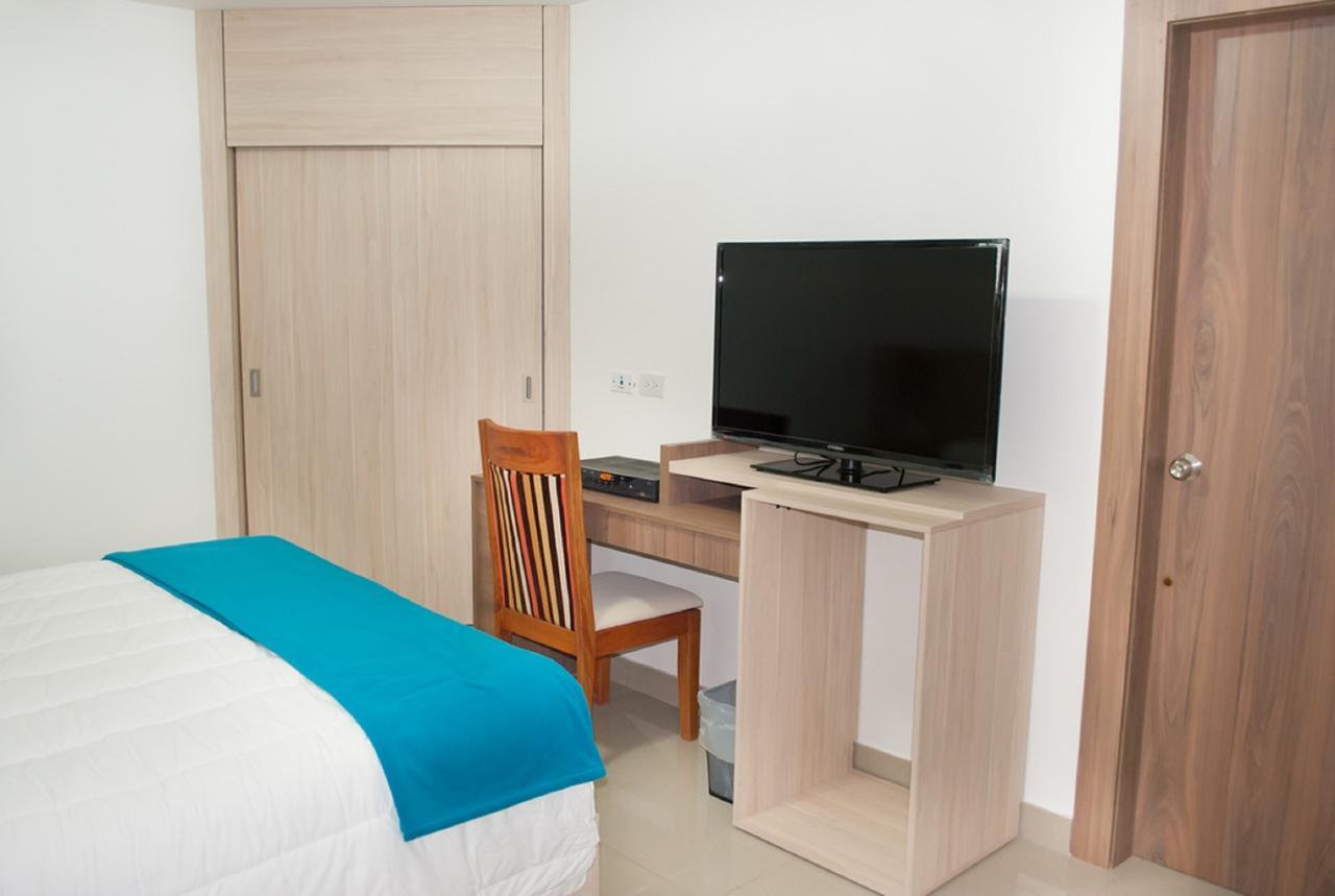 Hotel - Centro Comercial Punta Del Mar Salinas (Santa Elena) Pokoj fotografie