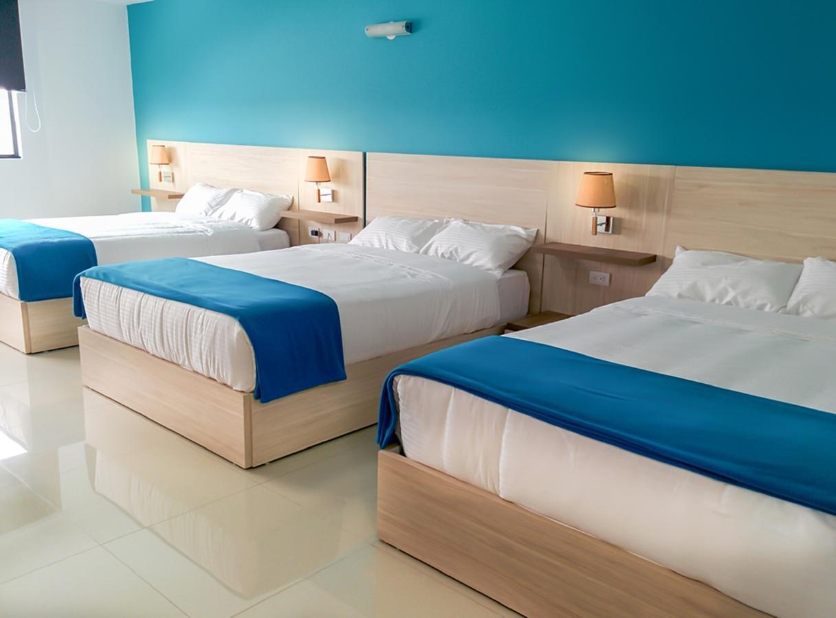 Hotel - Centro Comercial Punta Del Mar Salinas (Santa Elena) Pokoj fotografie