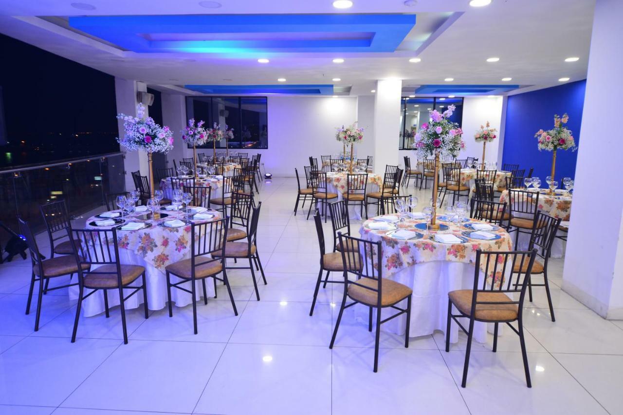 Hotel - Centro Comercial Punta Del Mar Salinas (Santa Elena) Exteriér fotografie